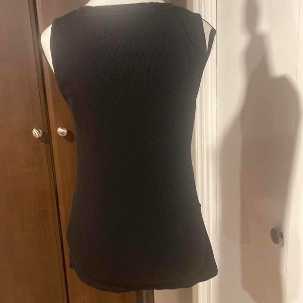 GAP Maternity Tank Top with Buttons - Picture 4 of 7